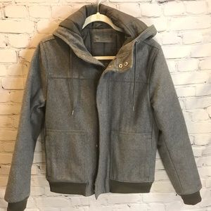 Men’s Heather Grey Wool Blend GAP Winter Coat with Lined Hood size SMALL